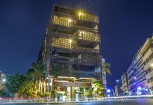 Monde rural : Crédit Agricole du Maroc renforce son réseau d’agences mobiles Le groupe double le nombre de ses agences mobiles à 100, en organisant leurs actions au sein la direction centrale réseau rural mobile.