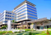 Groupe BCP : L’utilisation des canaux digitaux augmente de 130% Ce sont également près de 5.500 entreprises, majoritairement des TPE, qui ont fait appel aux solutions d’accompagnement du groupe, dont Damane Oxygène, soit une enveloppe globale de près de 2,5 milliards de dirhams.