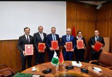 Le Maroc et la BAD signent trois accords de financement de 2,9 milliards de DH
